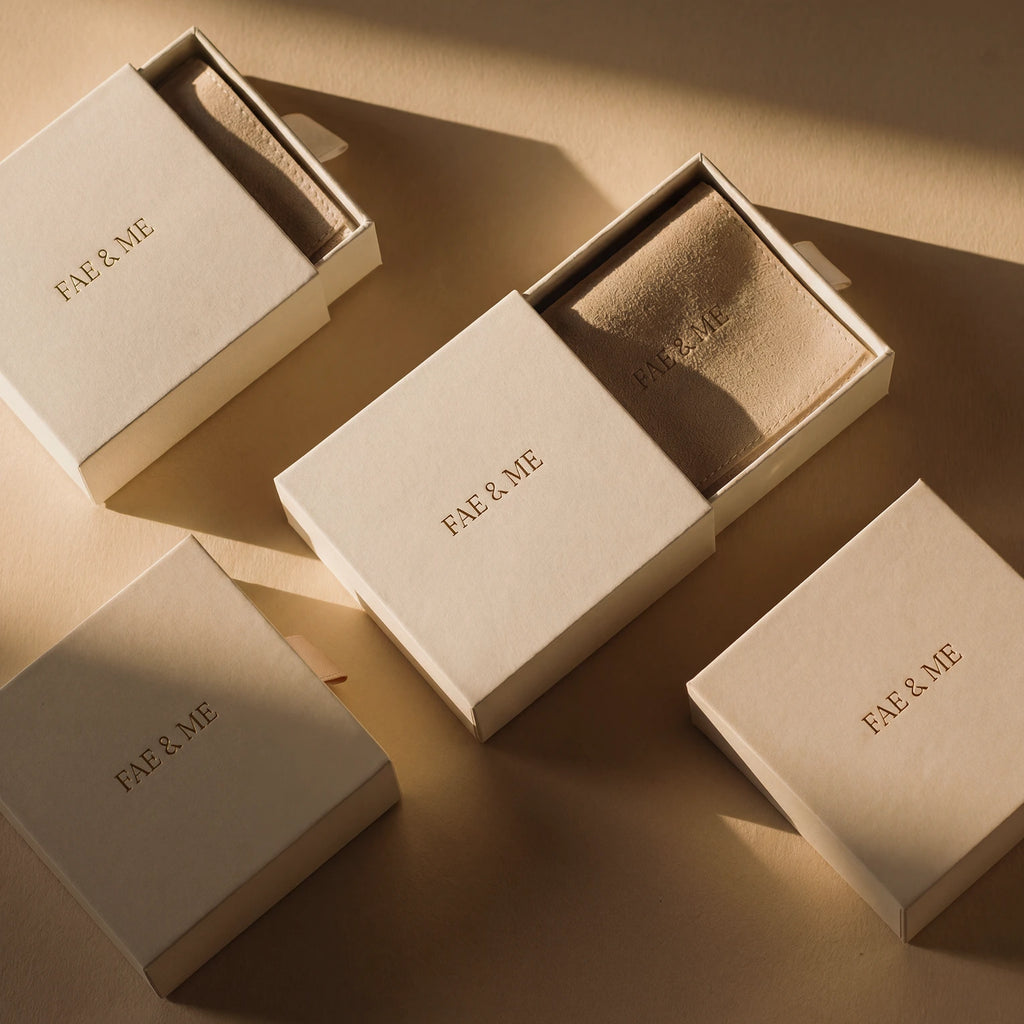 Anima - Lightning Studs